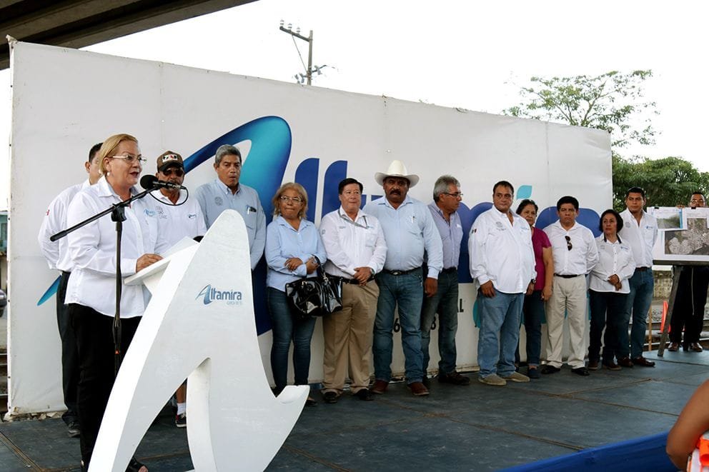 “MARCAREMOS LA DIFERENCIA EN LA EXPANSIÓN Y MODERNIZACIÓN DE LA INFRAESTRUCTURA URBANA DE ALTAMIRA’’ ALMA LAURA AMPARÁN - copia