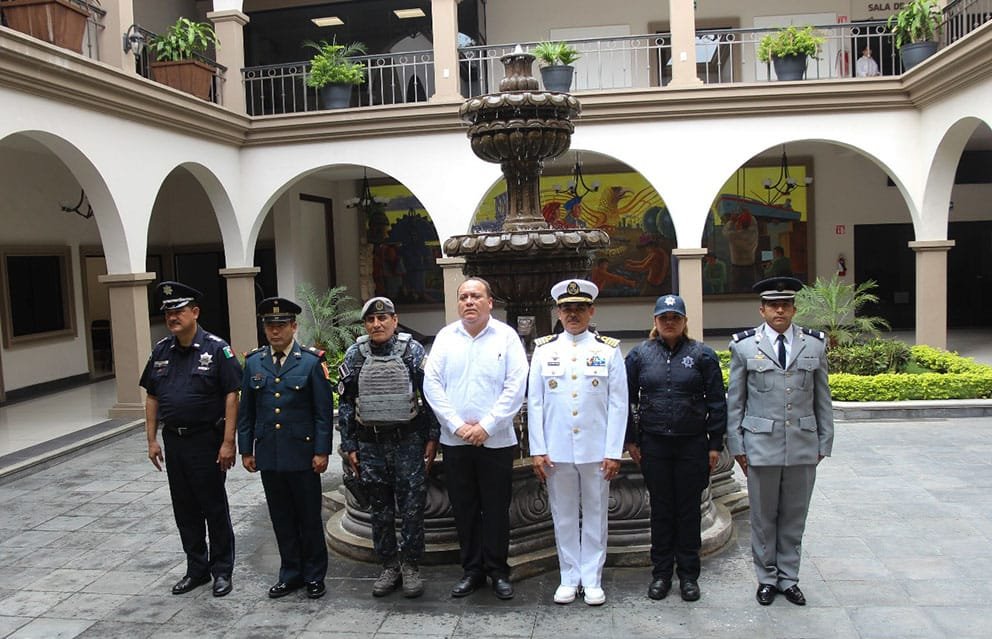 CONMEMORA AYUNTAMIENTO DE ALTAMIRA EL DÍA DE LA BANDERA