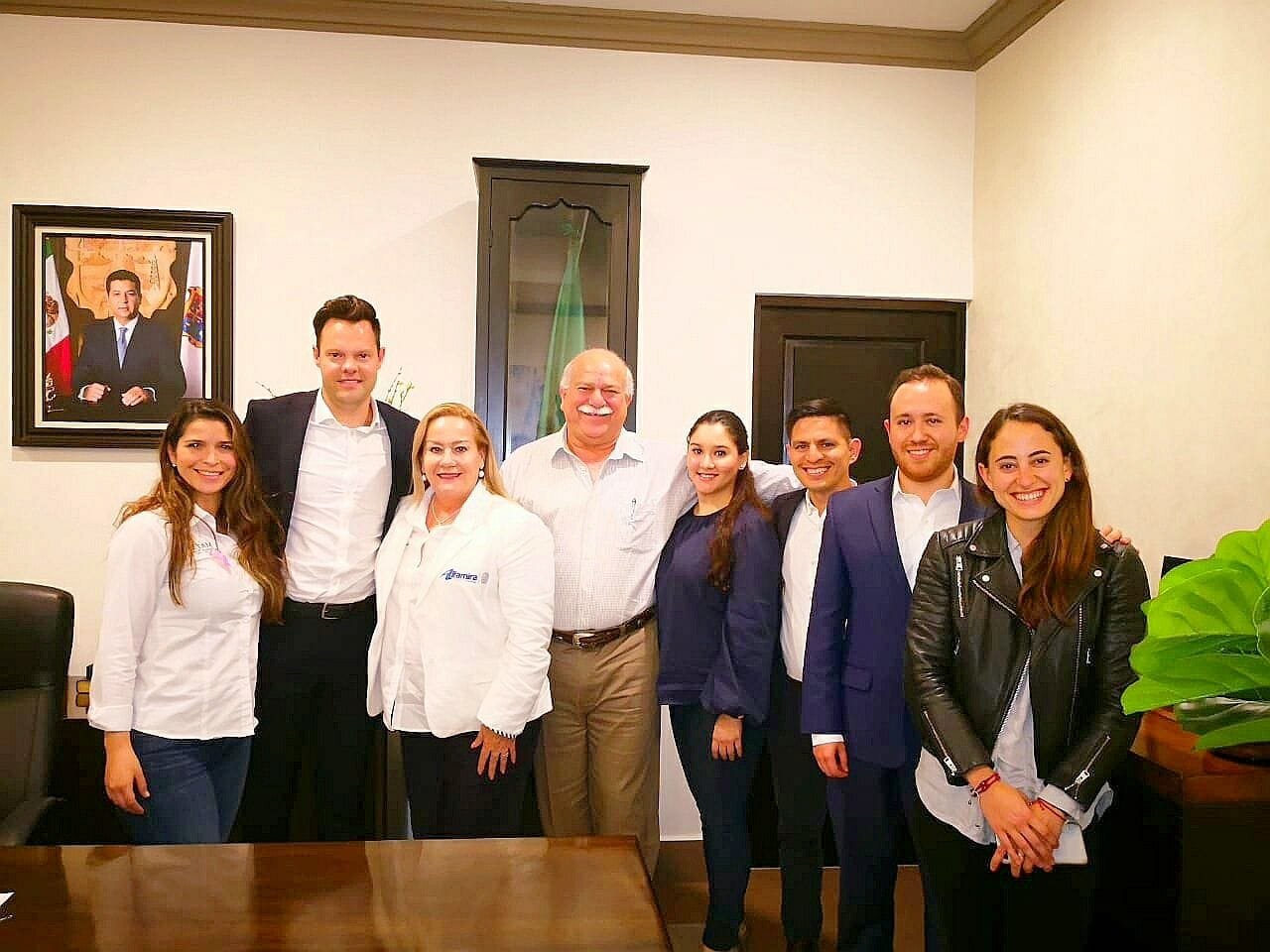 WhatsApp Image 2018-10-18 at 7.00.51 PM (1)